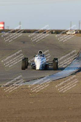 media/Nov-16-2024-CalClub SCCA (Sat) [[641f3b2761]]/Group 5/Race (Outside Grapevine)/